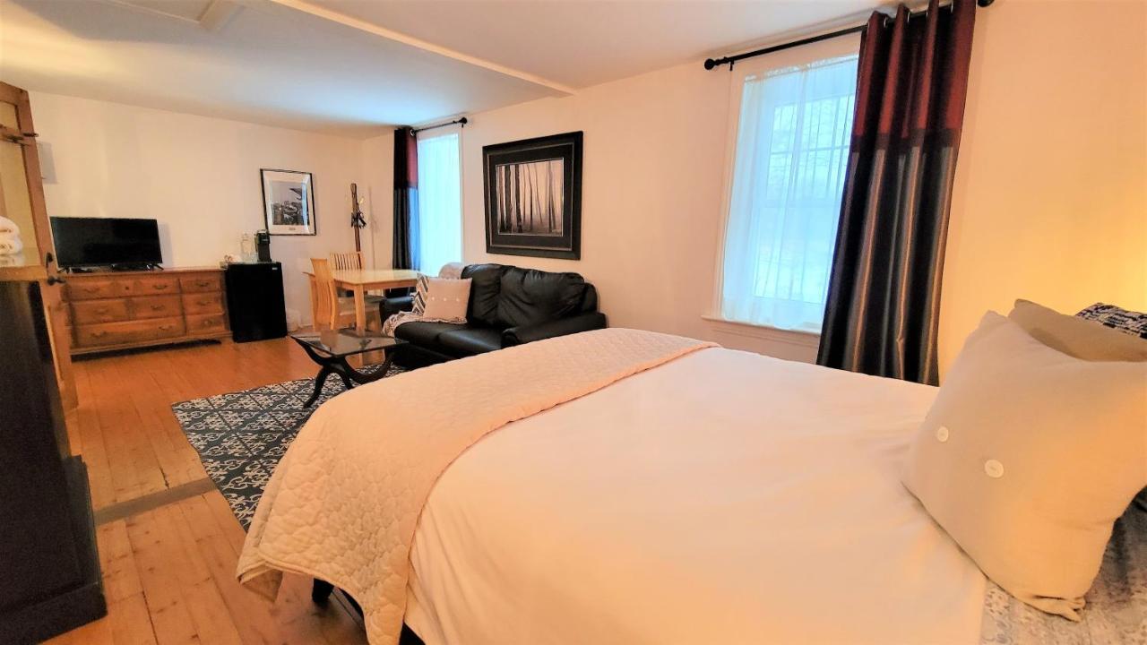 Auberge Du Vignoble Bromont Zewnętrze zdjęcie